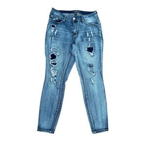 Ashley Stewart Size 12S Ripped Edgy Skinny Light Wash Blue Jeans